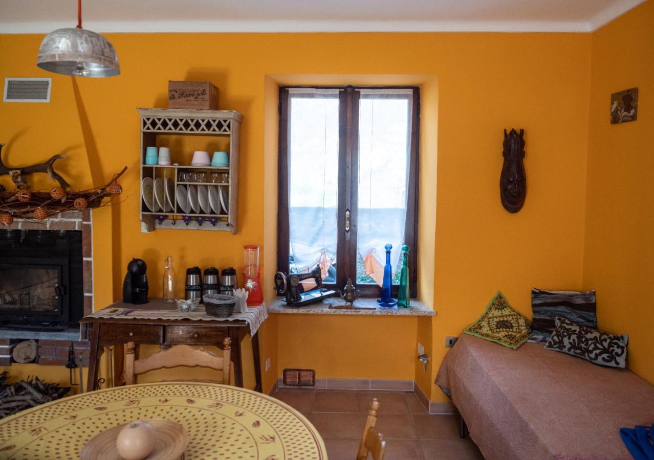 B&B Chez Dalì Susa Esterno foto
